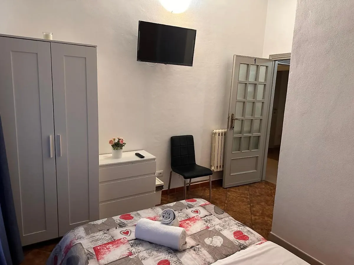 Crown Guest House 比萨 0*,  意大利