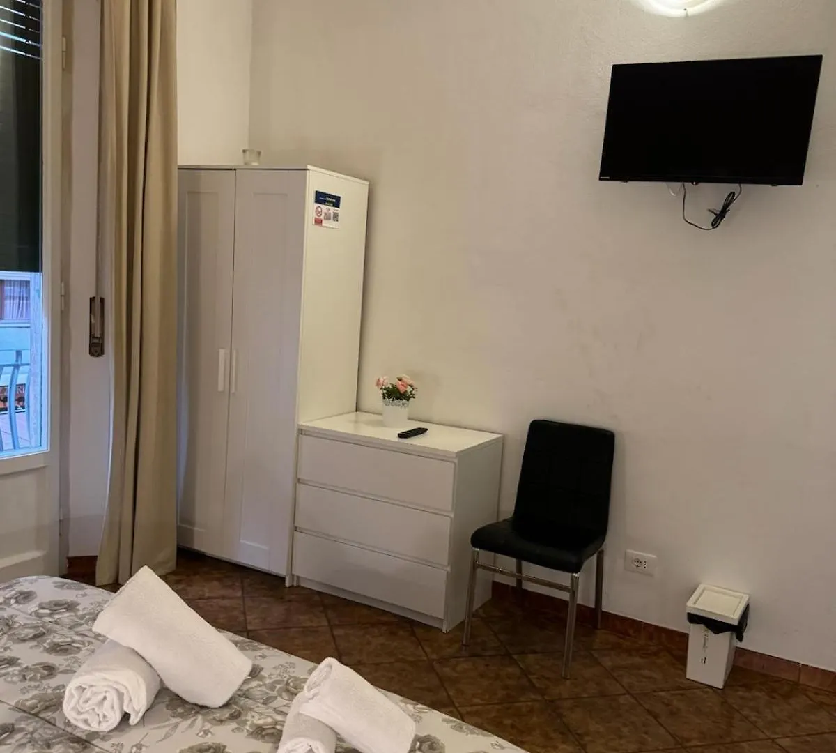 פיזה Crown Guest House